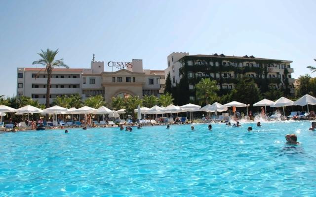 Cesars Resort Side