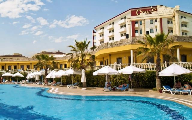 Cesars Resort Side
