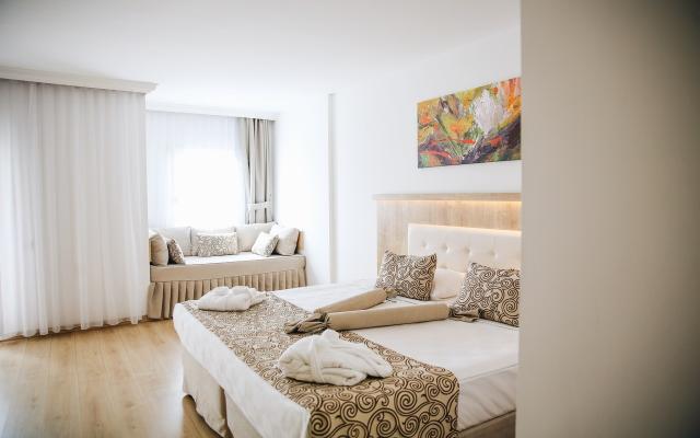 Standard Room Pool Side Annex Room