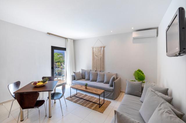 1-Bedroom Superior Suite