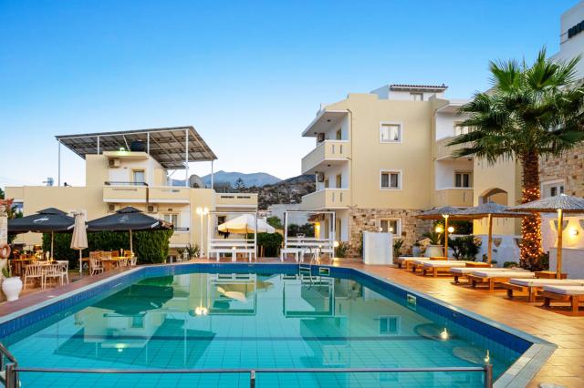 Nikos Apartments