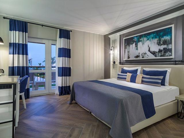 Premium Room
