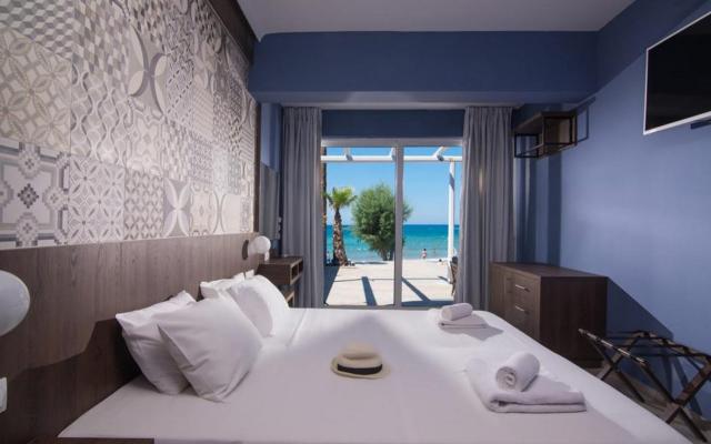 Room Double Beach Front