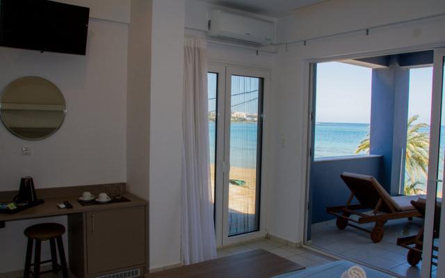 Room Double Beach Front