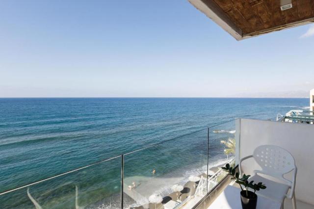Junior Suite Front Sea View