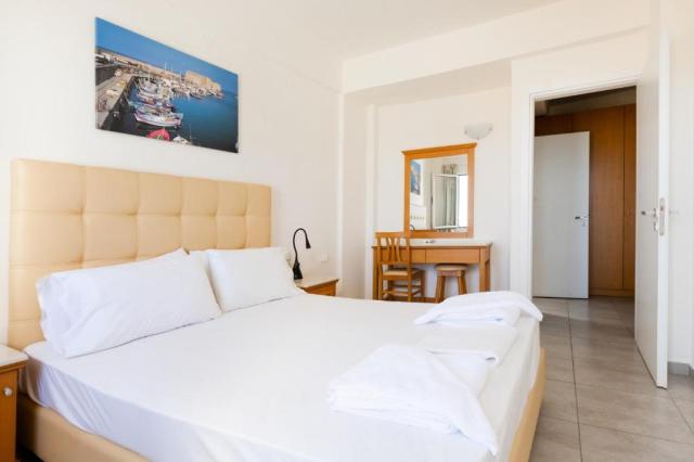 Suite 1 Bedroom