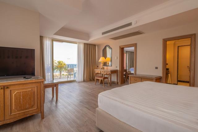 Mainbuilding Deluxe Suite Sea