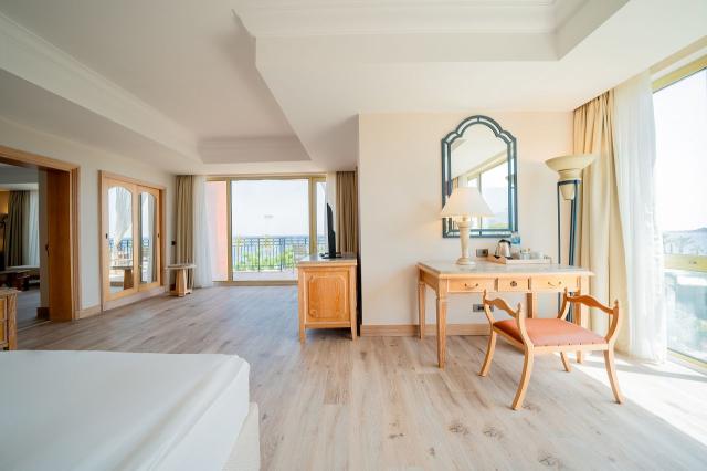 Mainbuilding Deluxe Suite Sea