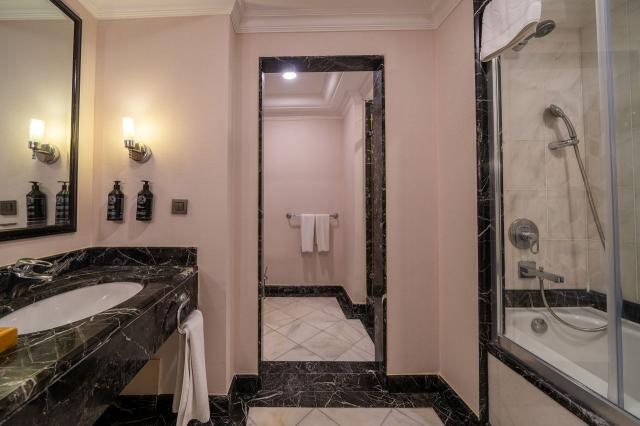 Mainbuilding Deluxe Suite Sea