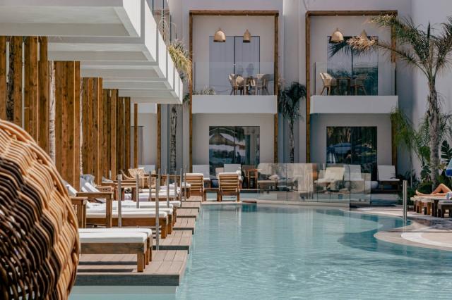 Galazio Apartments & Suites