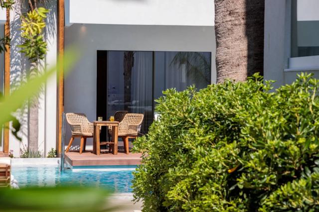 Galazio Apartments & Suites