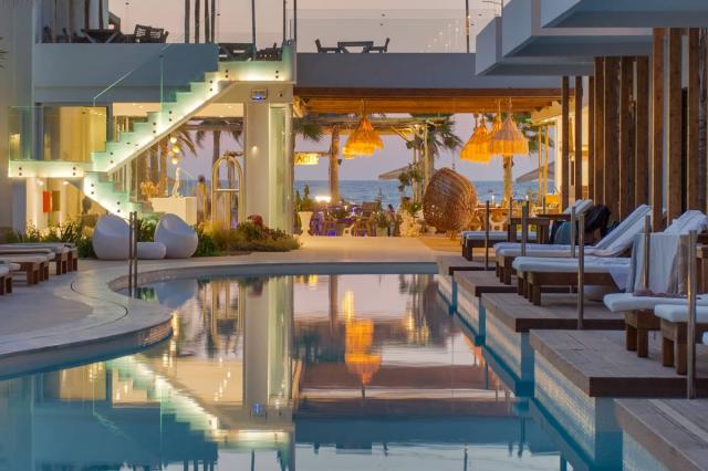 Galazio Apartments & Suites
