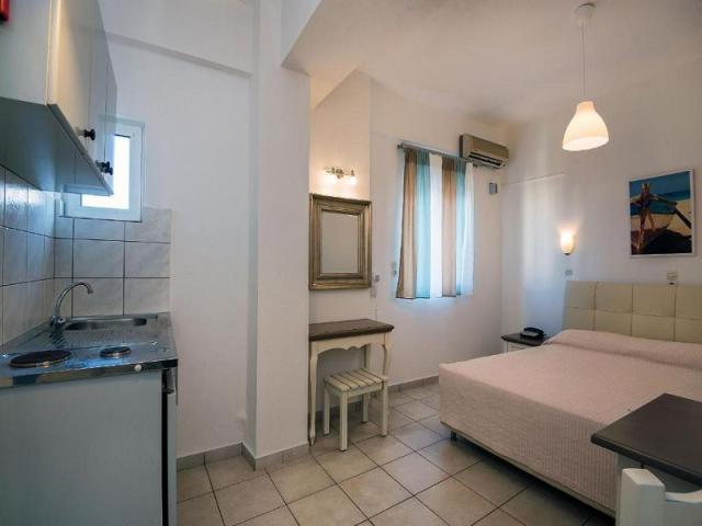 Junior Suite Economic