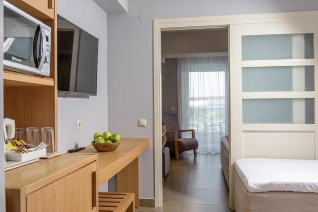 Family Sliding Door Garden View