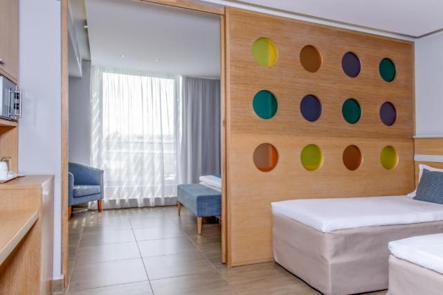 Family Superior Sliding Door Garden View Ground Floor