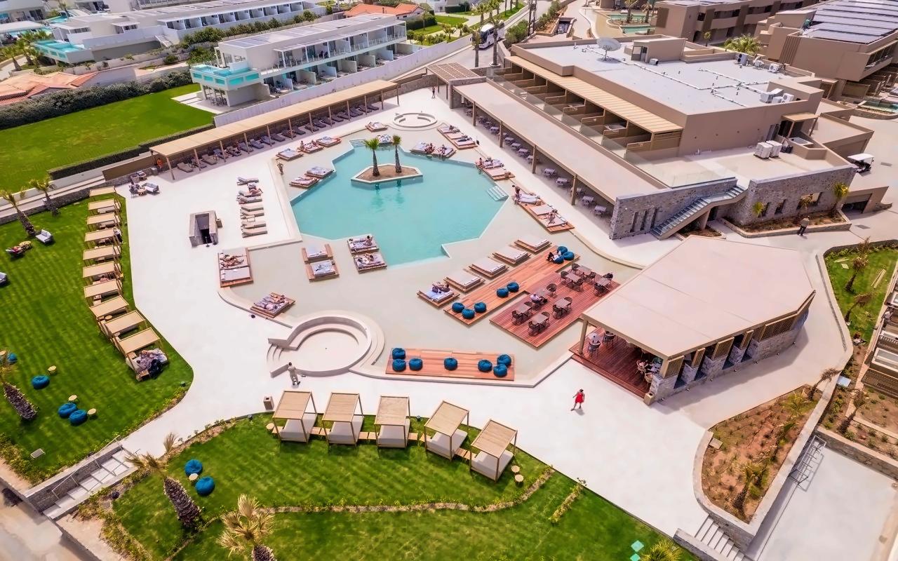 Senseana Sea Side Resort & Aquadventure