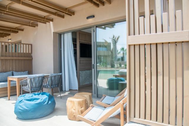 Classic Double Garden View Pool Access