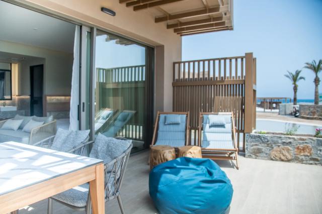 Classic Double Garden View Pool Access