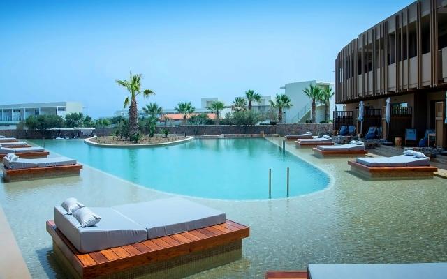 Senseana Sea Side Resort & Spa
