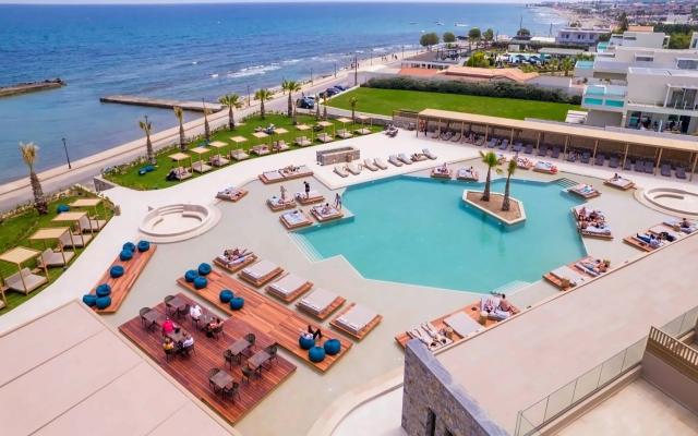 Senseana Sea Side Resort & Spa