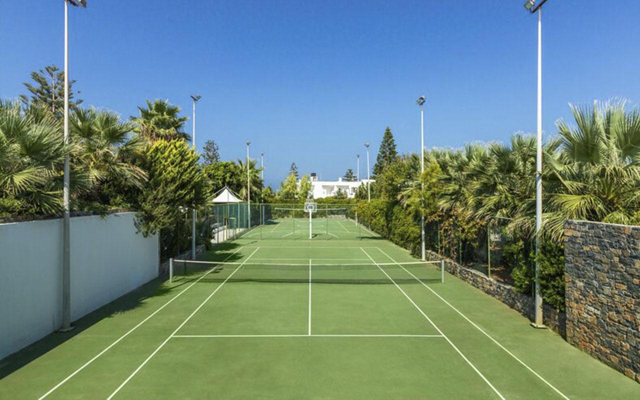 The Island Hotel (Adults Only 16+)