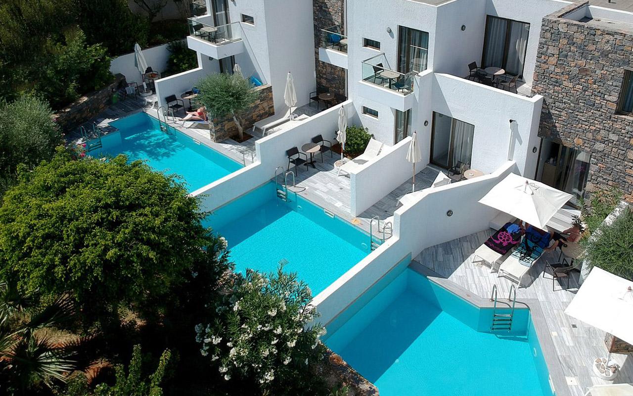 The Island Hotel (Adults Only 16+)