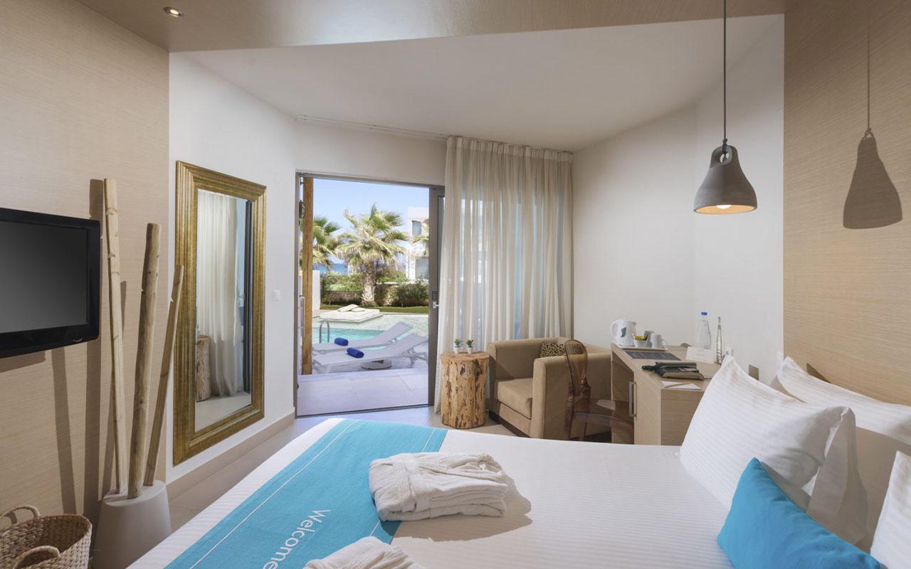 Pool Cool Room