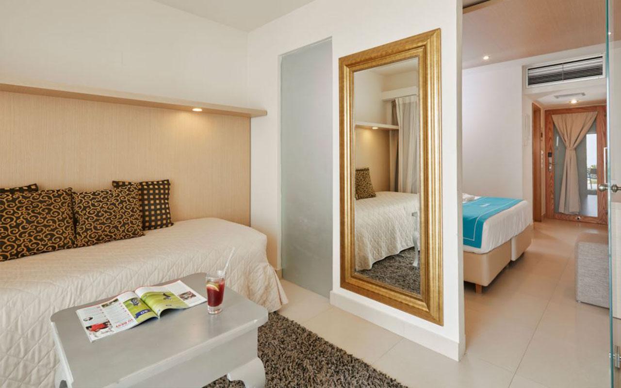 Casual Junior Room