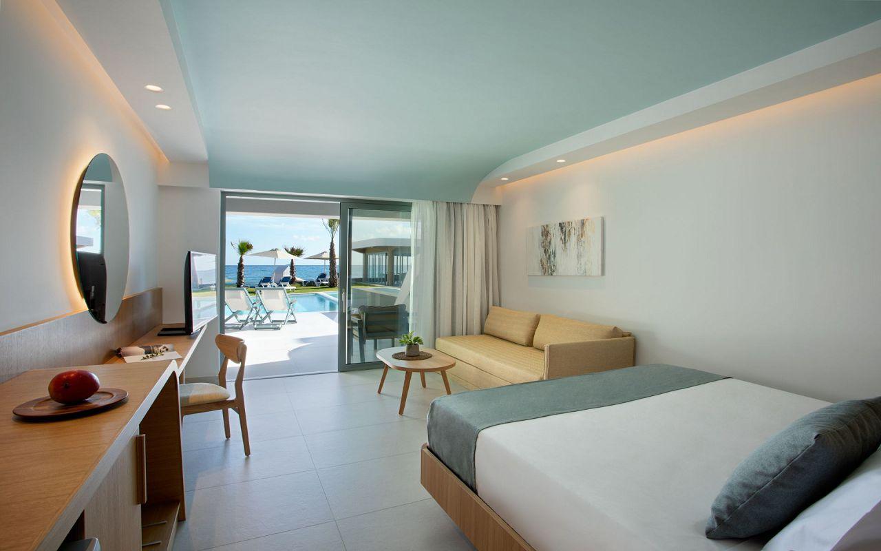 Beach Front Bungalow with Private Pool