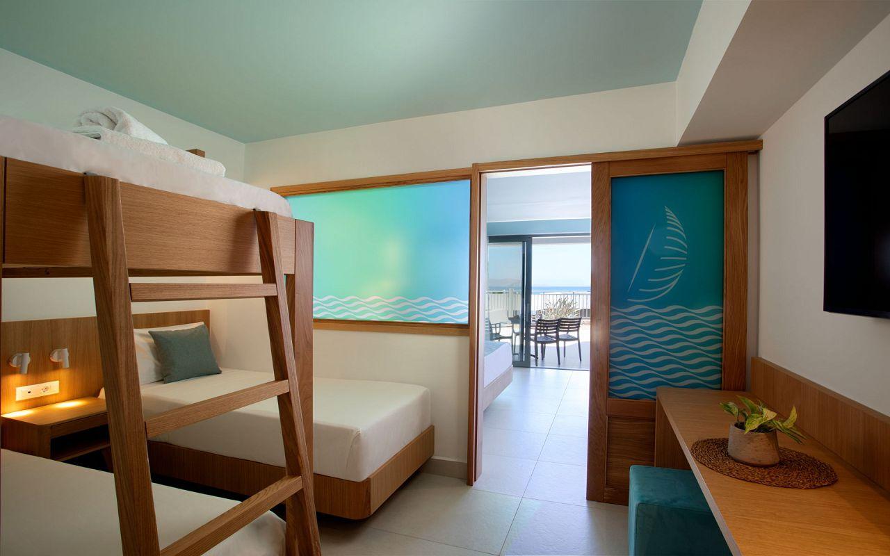 Family 5 Bedded Sea View