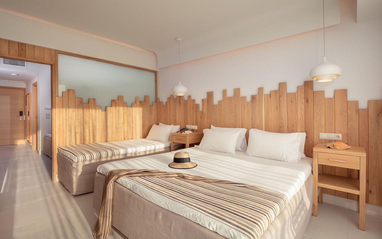 Family 5 Bedded Sea View