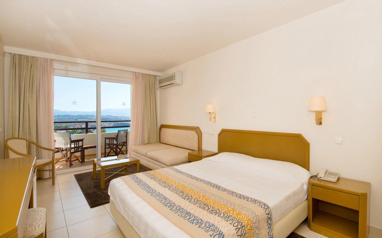 Priority Location Room Sea View