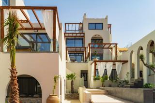Vaya Suites