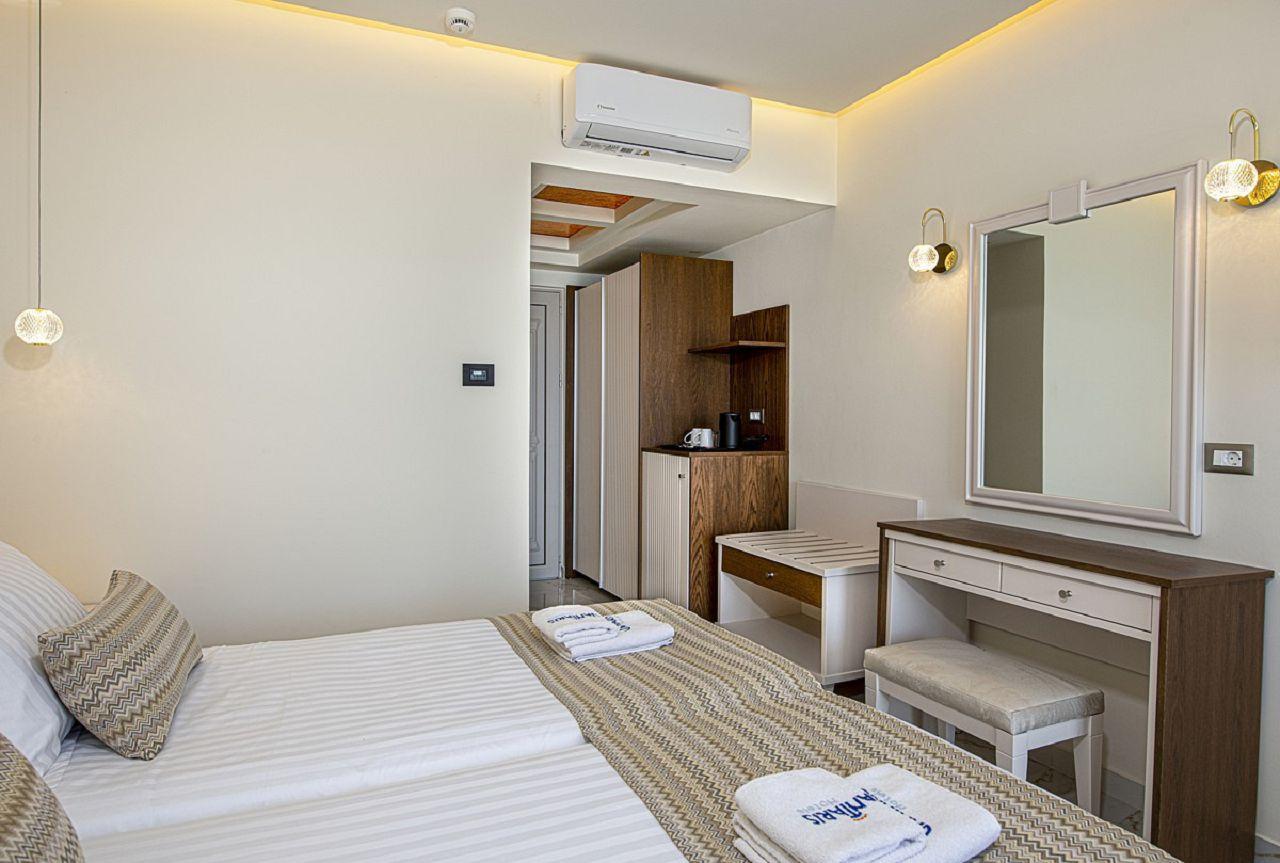 Room Sea Front