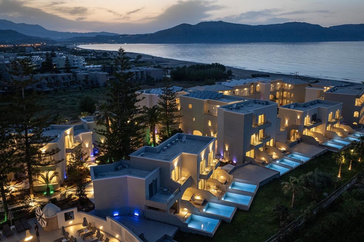 Vantaris Luxury Beach Resort