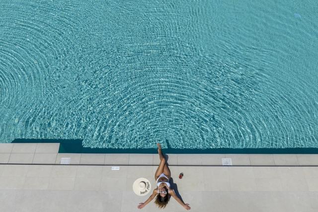 Vantaris Luxury Beach Resort