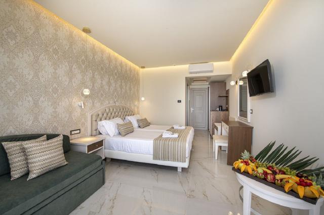 Double Room Sea Front