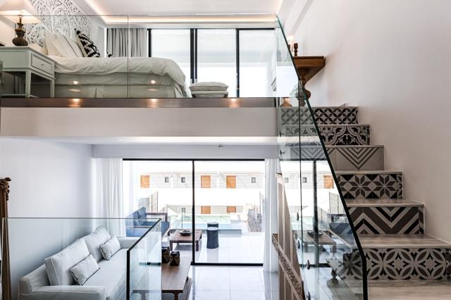Abaton Collection Suite with Private Outdoor Jacuzzi