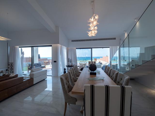 The Royal Villa