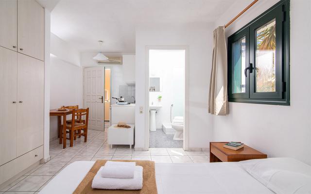Studio with Sea View