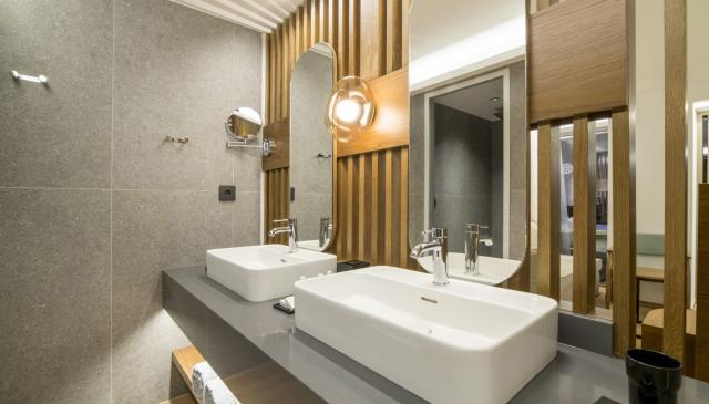 Dazzling Junior Suite Sea View Outdoor Hot Tub
