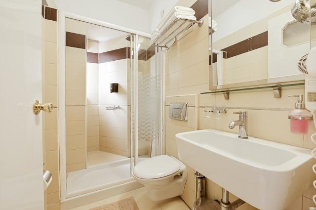 Standard Room A/C