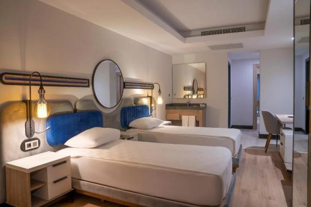Economy Room