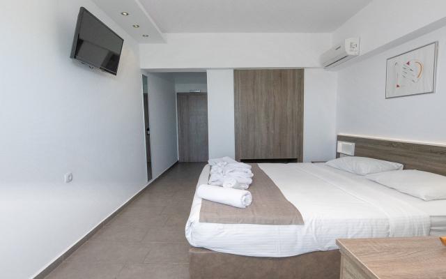 Standard Room Side Sea View