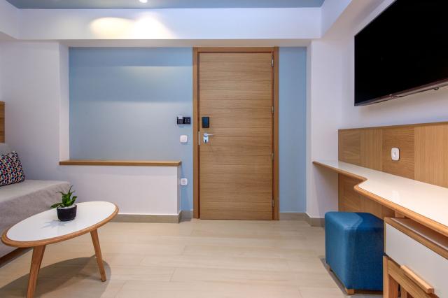 Superior Exclusive Room Pool or Sea View