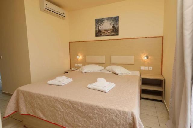Family 2 Bedrooms Garden View (4+1)