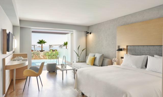 Imperial Room Private Pool Water Front Direct Sea View