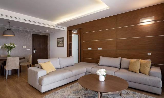 Imperial 2 Bedroom Suite Water Front Direct Sea View