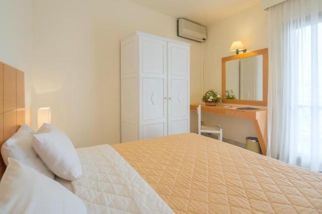 2-Bedrooms Apartment Side Sea View (6Pax) A/C
