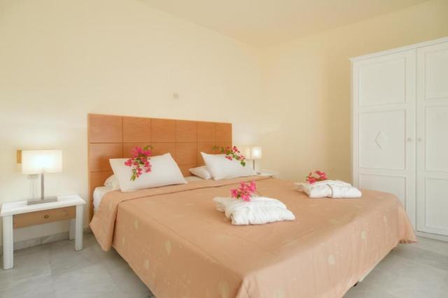 2-Bedrooms Apartment Side Sea View (6Pax) A/C